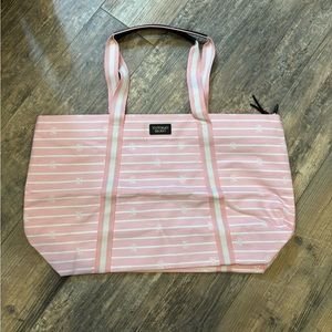 Victoria’s Secret logo zippered bag
